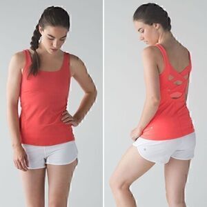 Lululemon Rise and Flow Tank in Cape Red Size 6